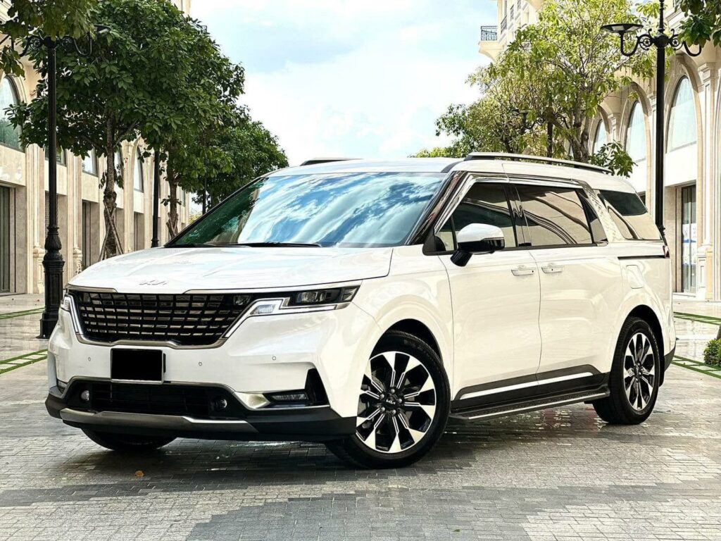 Cho thuê xe kia carnival 7 chỗ tại Bình Tân chi phí hợp lý