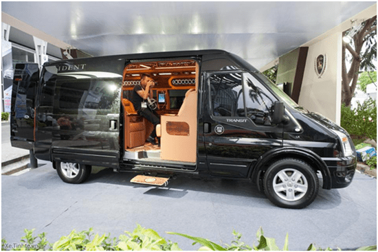 Cho thuê xe limousine 12 chỗ