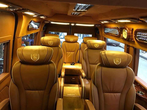 Dịch vụ cho thuê xe limousine
